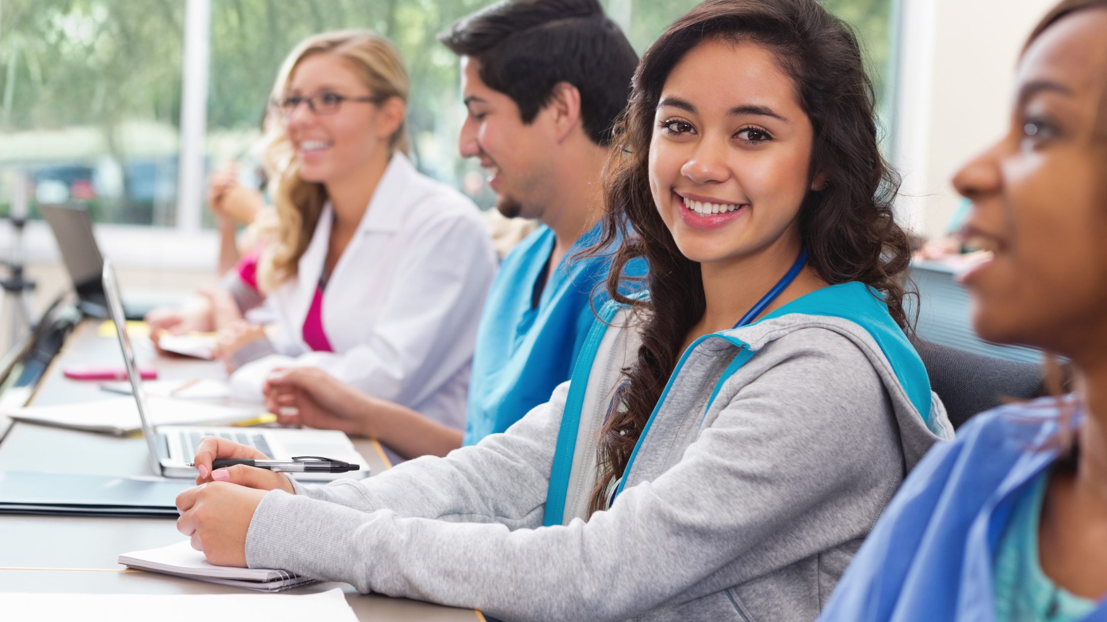 Student Checking Account: 5 Key Tips for Proper Management